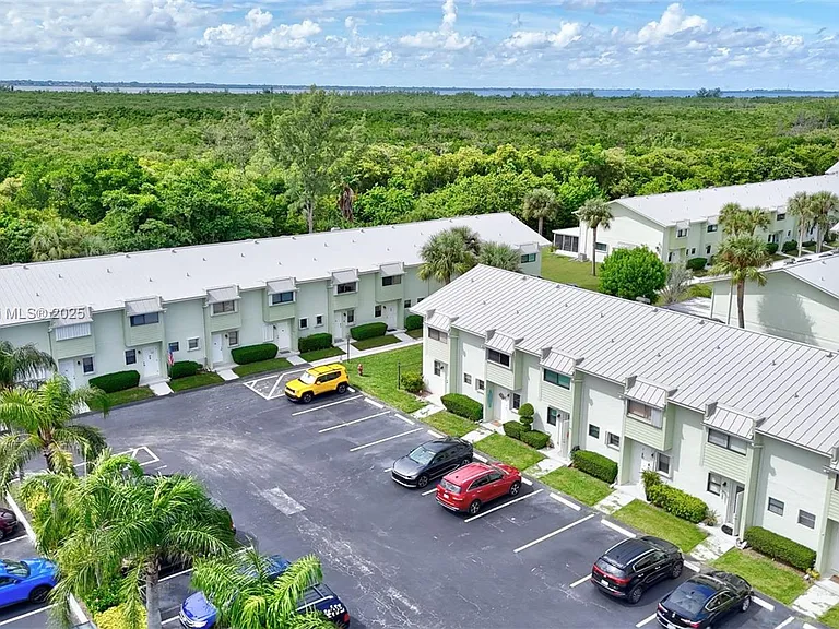 9421 S Ocean Dr #90 — Photo 44