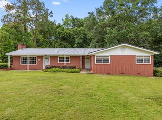 194 Oaklawn Sq, Defuniak Springs, FL 32435