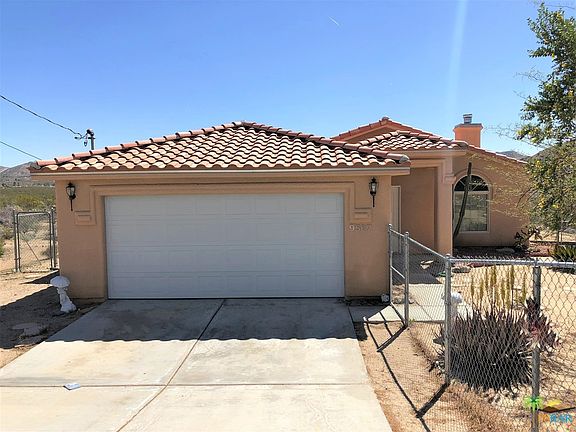 3rd image of 9567 Bella Vista Dr