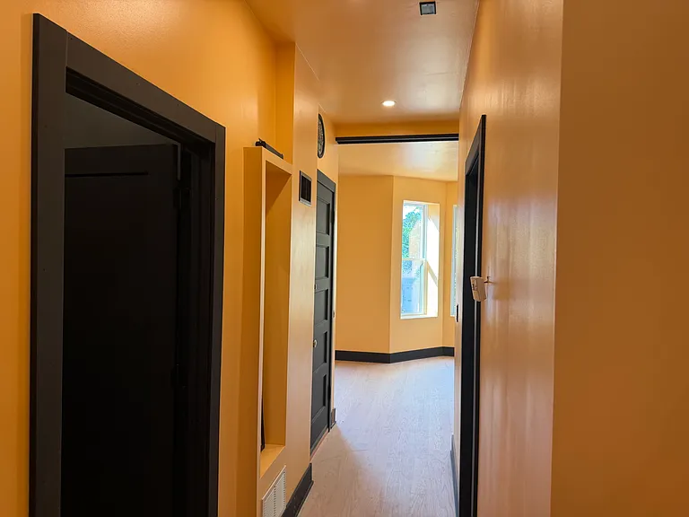 3745 W Shakespeare Ave #2 — Photo 5