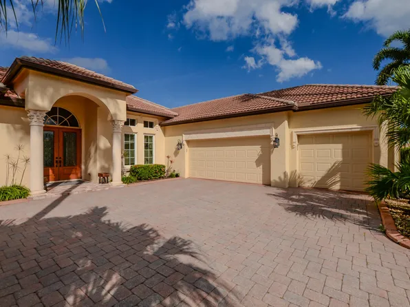 894 SW Grand Reserves Boulevard, Port St Lucie, FL 34986