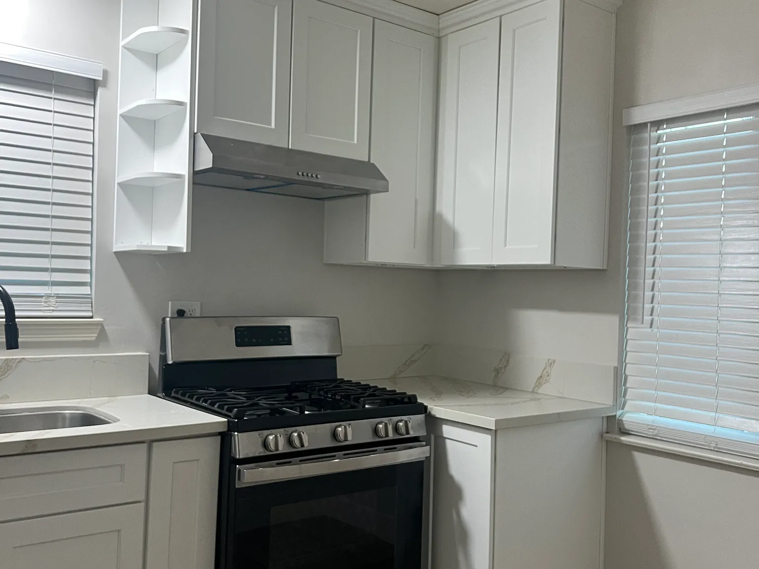 3 bed, 1463 sqft, $2,300 — Photo 2