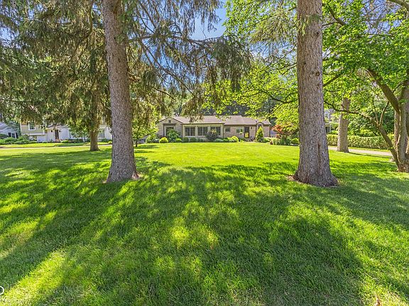 2nd image of 6145 Riverview Dr