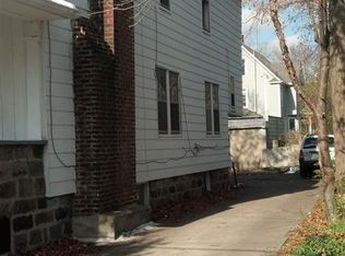 947 Woodlawn Ave, Ann Arbor, MI 48104