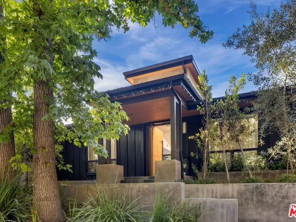 2450 Nalin Dr, Los Angeles, CA 90077