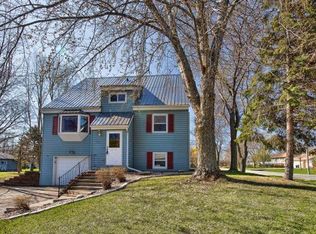 237 Lincoln St, Winneconne, WI 54986