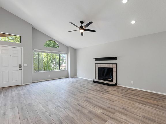 3rd image of 407 S Ocean Dr