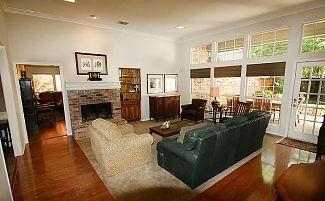 1st image of 4212 W Creek Dr