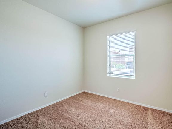 5th image of 2905 Bosque De Oro Dr SW