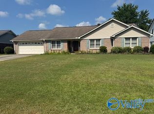 2307 Warwick Ave SW, Decatur, AL 35603