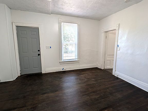 2nd image of 2516 5th St #4
