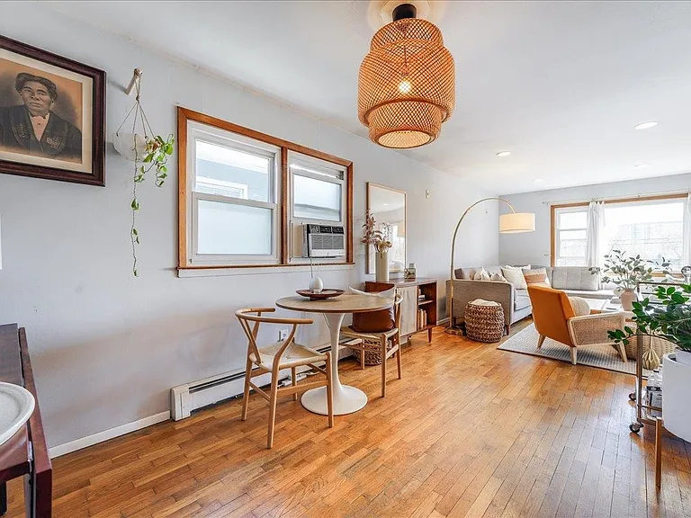 565 Central Ave #2 — Photo 3