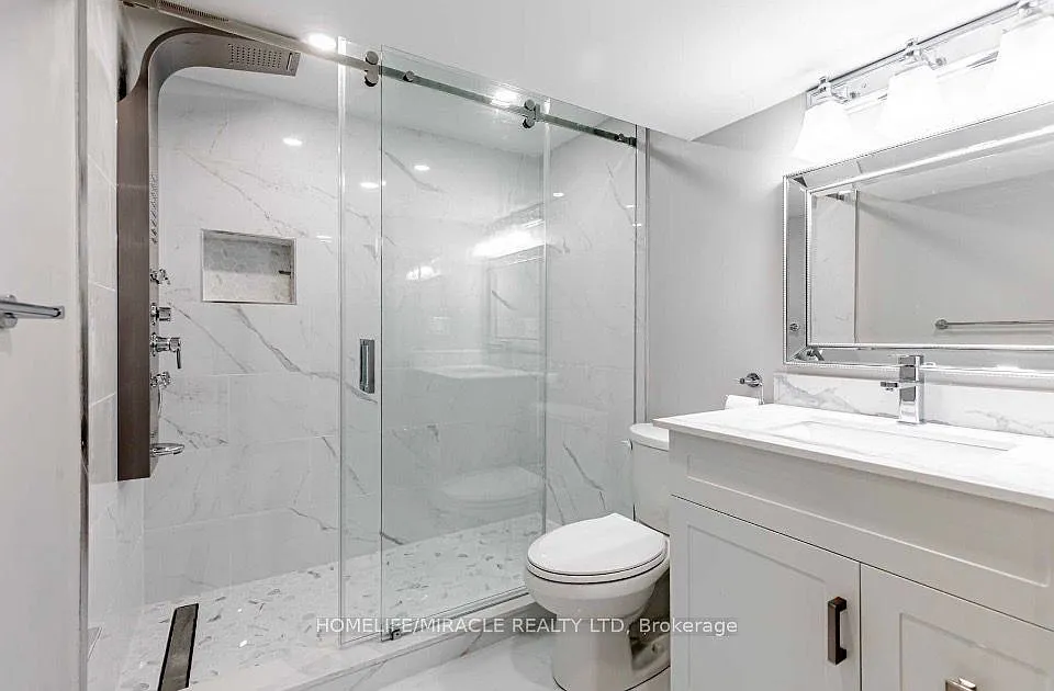 Photo 2 of 4 - 39 Wayford Cres S - Toronto, ON Building Photo - 39 Wayford Cres S