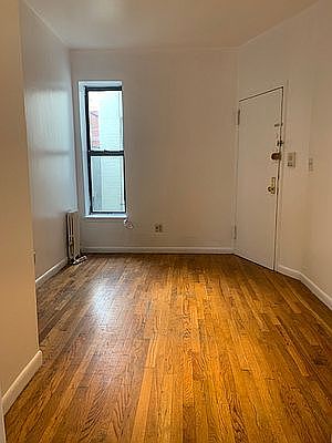 1st image of 61 Clinton St #17
