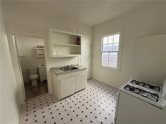 1 bed, 1.0 bath, 530 sqft, $875 — Photo 4