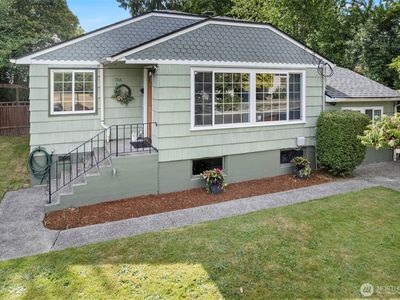 706 4th Street NE, Puyallup, WA, 98372