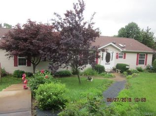 2402 Brinkman Rd, Villa Ridge, MO 63089