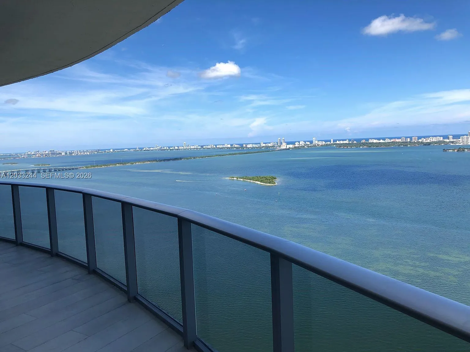 Aria On The Bay — Photo 3