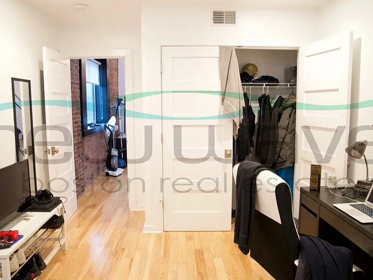 888 Tremont St #9 — Photo 8