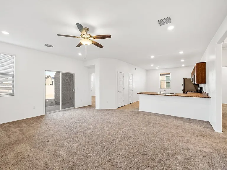 6330 S Crescent Peak Dr — Photo 6