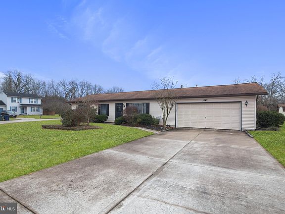 2nd image of 253 Karen Dr