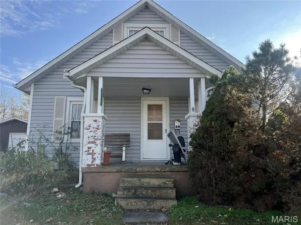 929 Grand Ave, Perryville, MO 63775