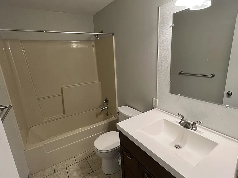 313 Mill St — Photo 6