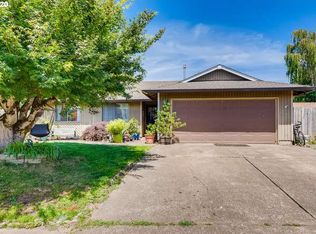 217 W Charles Ct, Newberg, OR 97132