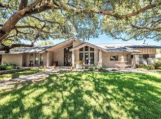 7325 Roundrock Rd, Dallas, TX 75248