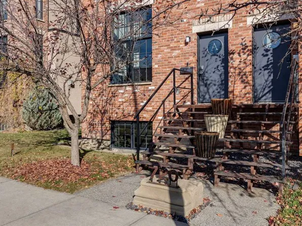 720A S 24th Ave SE, Calgary, AB T2G 1P3