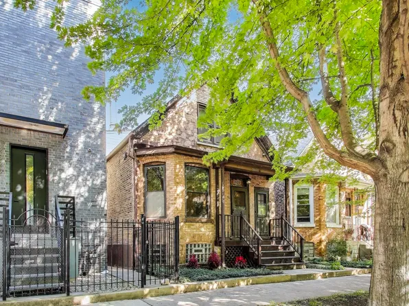 2622 W Wellington Ave, Chicago, IL 60618