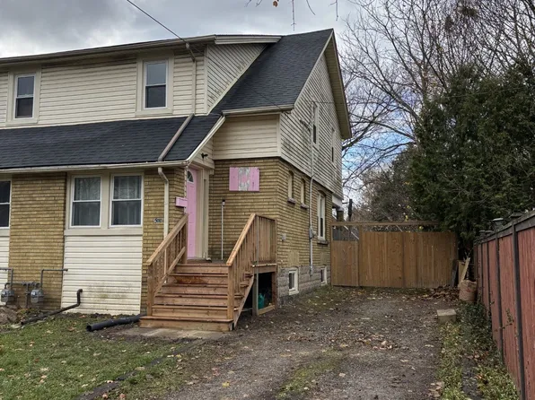 5011 5th Ave, Niagara Falls, ON L2E 4S6