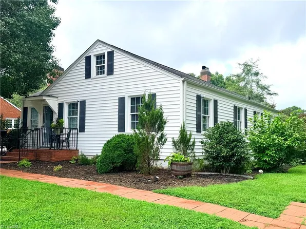 971 N Bridge St, Elkin, NC 28621