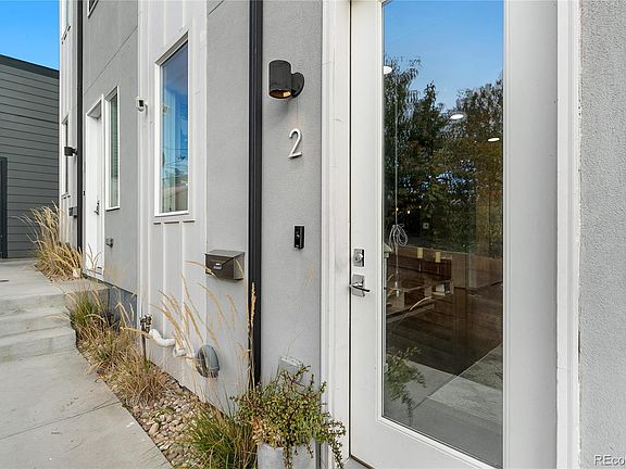 4th image of 1823 Hooker St #Unit # 2
