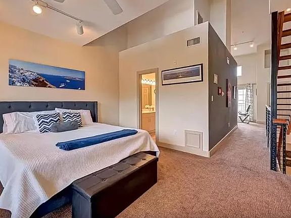 5th image of 1618 Elgin St #10