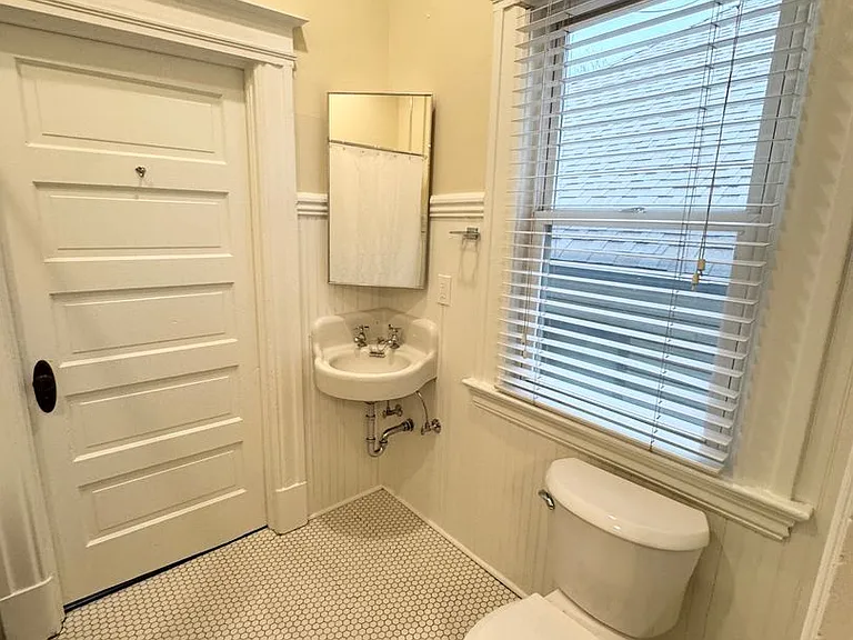 2215 P St — Photo 18