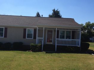 8 Botany Bay Cir, Petersburg, VA 23803