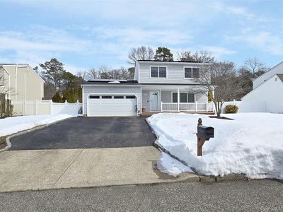 23 Apple Lane, Medford, NY, 11763