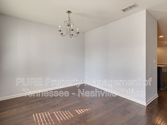 4th image of 1251 Riverbrook Dr