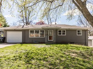 109 Center St, Glenwood, IA 51534