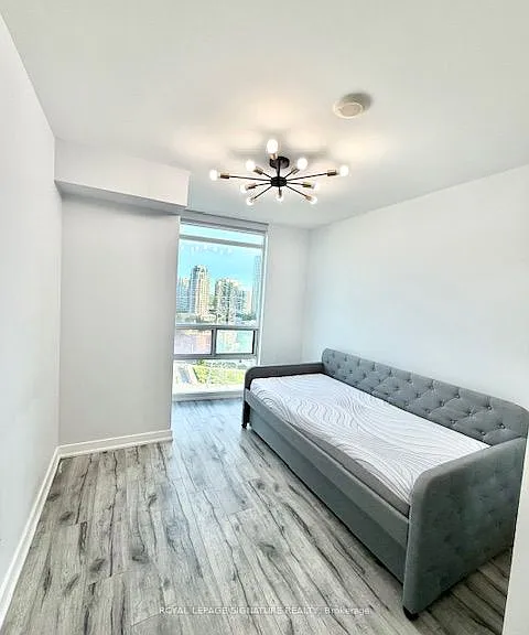 5740 Yonge St #1401 — Photo 1