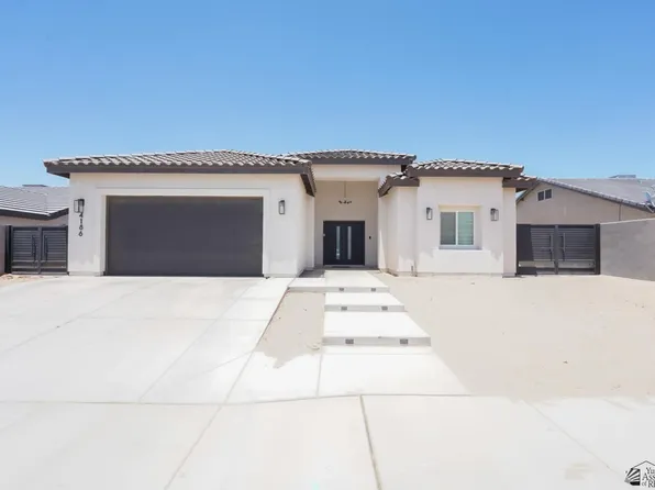 4186 E San Francisco St, San Luis, AZ 85349