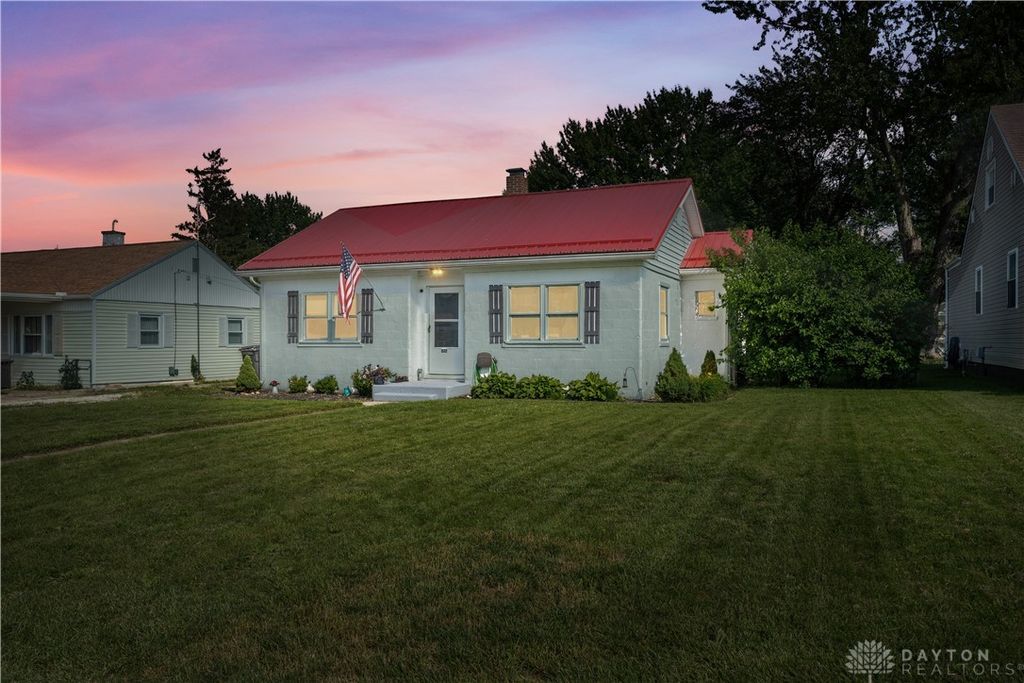 Real estate listing image