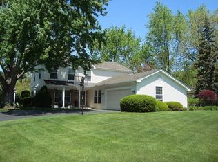 10 Fox Trl, Lincolnshire, IL