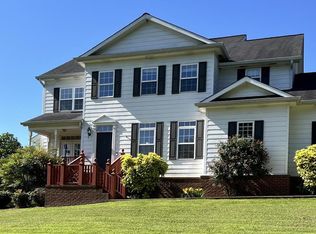 1117 Glen Cove Dr, Dalton, GA 30720