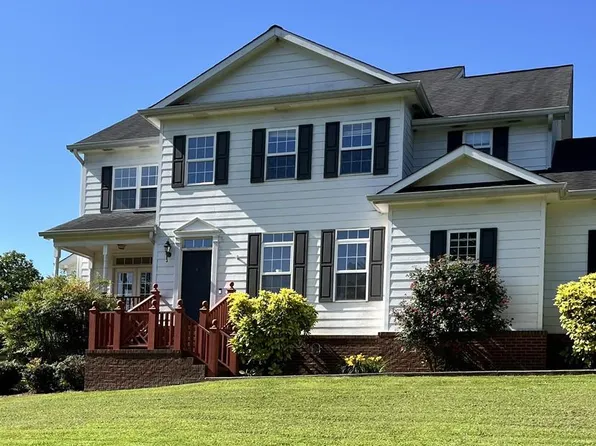 1117 Glen Cove Dr, Dalton, GA 30720