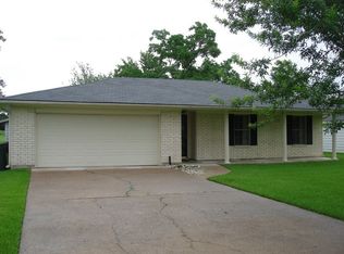 1545 Wooten Rd, Beaumont, TX 77707