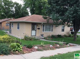 2420 S Oleander St, Sioux City, IA 51106