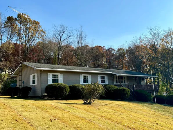 516 Baldwin Dr, Howard, OH 43028
