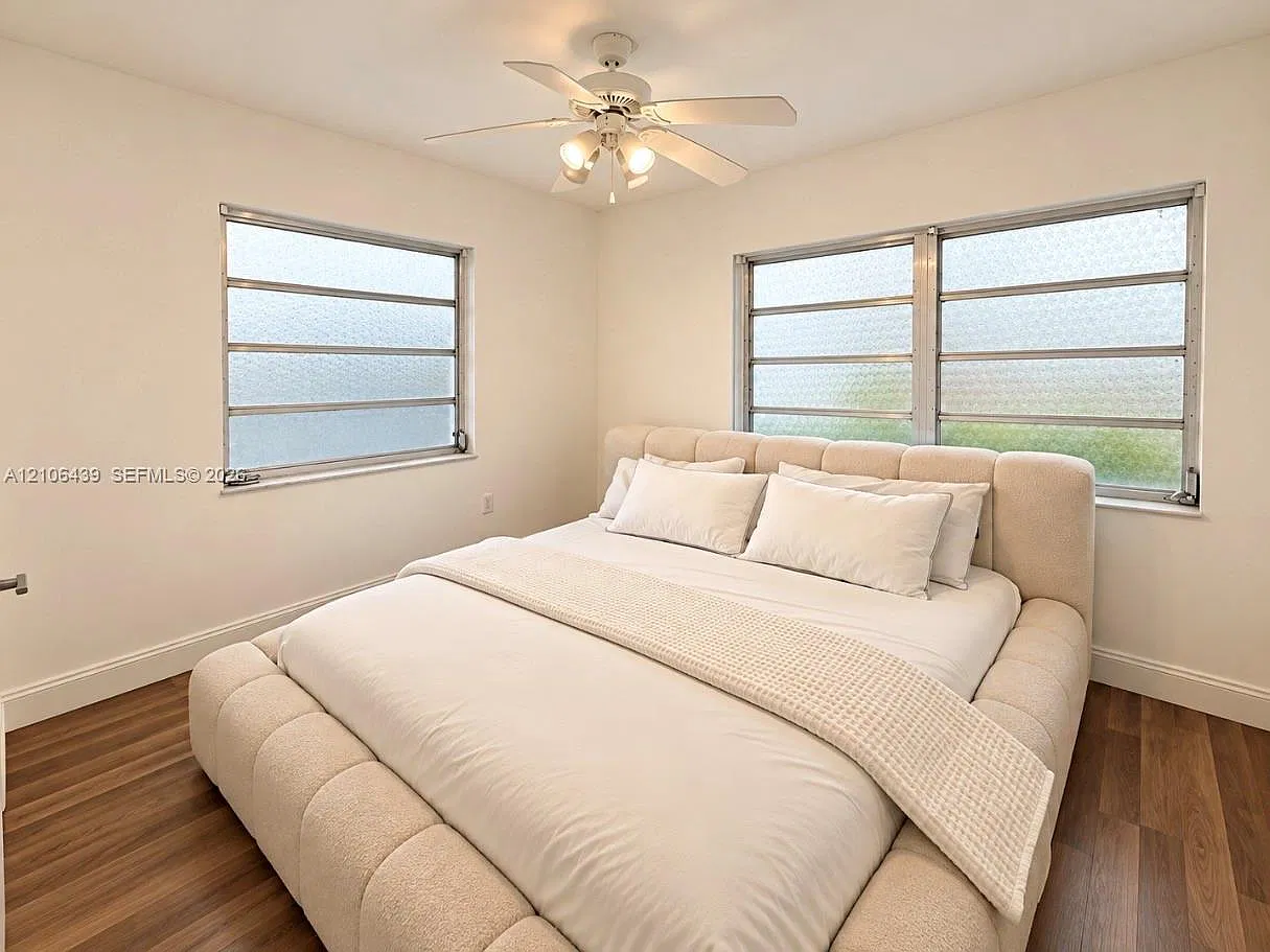 3 bed, 2.0 bath, $4,750 — Photo 4